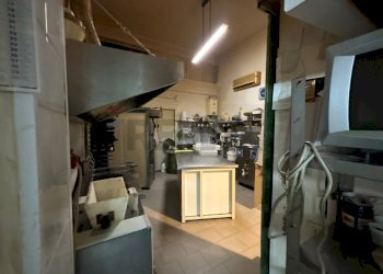 Cucina - Cafeteria - Cold Bar Via Casale dei Greci
 
21, Adrano - photo 9