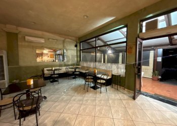 Non correlato - Cafeteria - Cold Bar Via Casale dei Greci
 
21, Adrano - photo 17