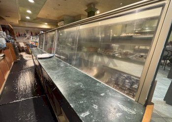 Dettagli - Cafeteria - Cold Bar Via Casale dei Greci
 
21, Adrano - photo 20