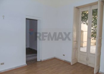 Stanza vuota - Ufficio Via Paolo Vasta
 
141, Acireale - foto 8