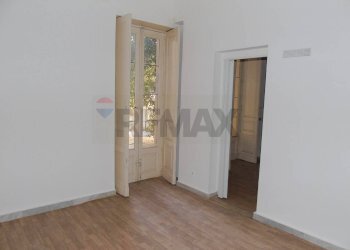 Stanza vuota - Ufficio Via Paolo Vasta
 
141, Acireale - foto 9