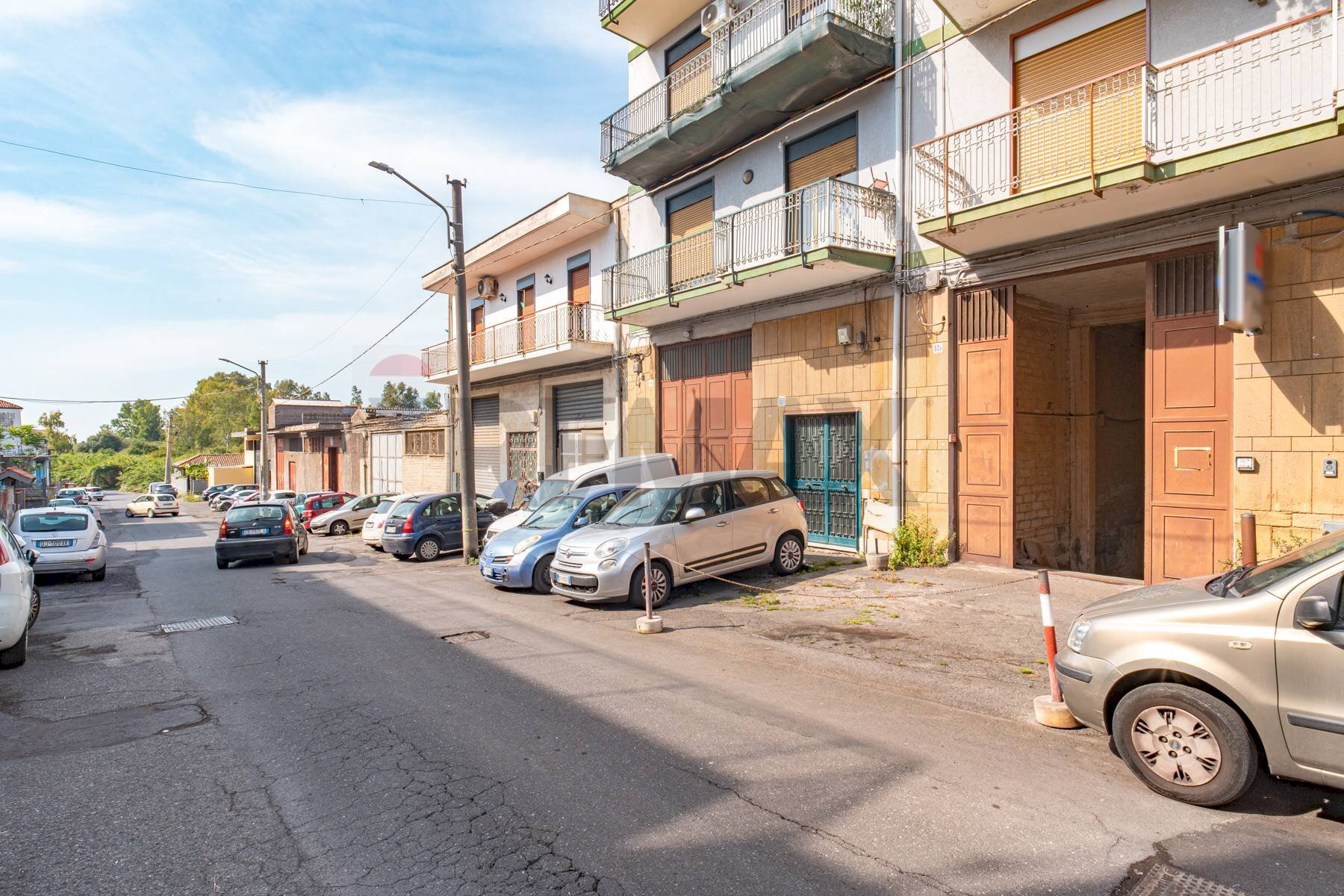 Edificio all\'aperto - Laboratorio Via Santa Maria Di Nuovaluce
62, Catania - foto 2