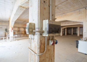 Dettagli - Laboratory Via Santa Maria Di Nuovaluce
 
62, Catania - photo 8