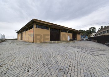 Casa all\'aperto - Commercial Premises Contrada Tiritì
1, Motta Sant'Anastasia - photo 1