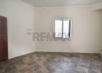 Stanza vuota - Commercial Premises Contrada Tiritì
1, Motta Sant'Anastasia - photo 30