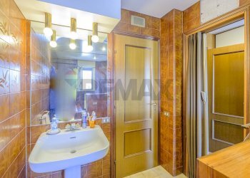 Bagno - Appartamento via nunzio Caudullo
 
1, Misterbianco - foto 11