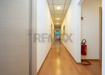 Hall / corridoio - Stabile - Palazzo Via Brescia
 
22, Cernusco sul Naviglio - foto 5