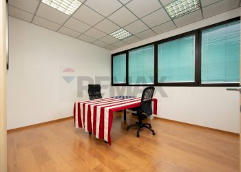 Ufficio - Stabile - Palazzo Via Brescia
 
22, Cernusco sul Naviglio - foto 11