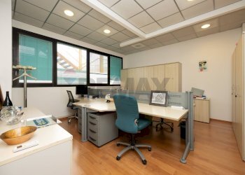 Ufficio - Stabile - Palazzo Via Brescia
 
22, Cernusco sul Naviglio - foto 12