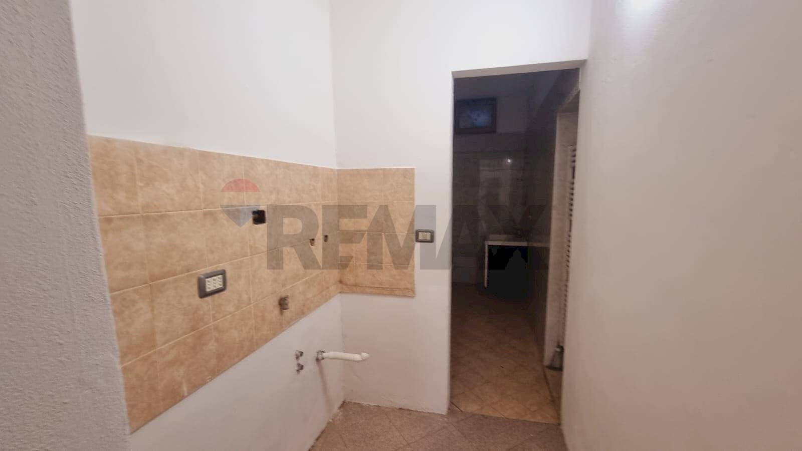 Hall / corridoio - Non-buildable land via martiri della libertà
 
10b, San Giovanni Valdarno - photo 2