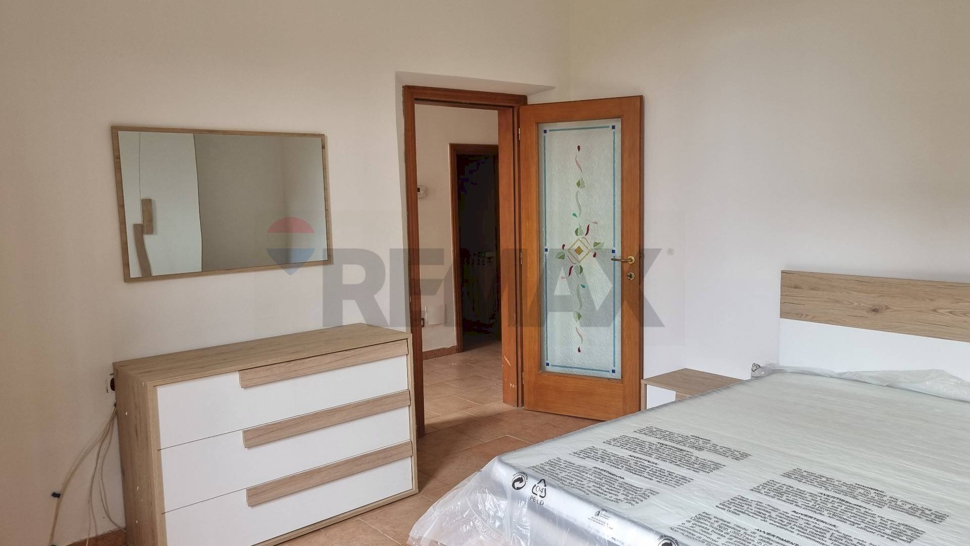 Camera / camera da letto - Non-buildable land via martiri della libertà
 
10b, San Giovanni Valdarno - photo 3