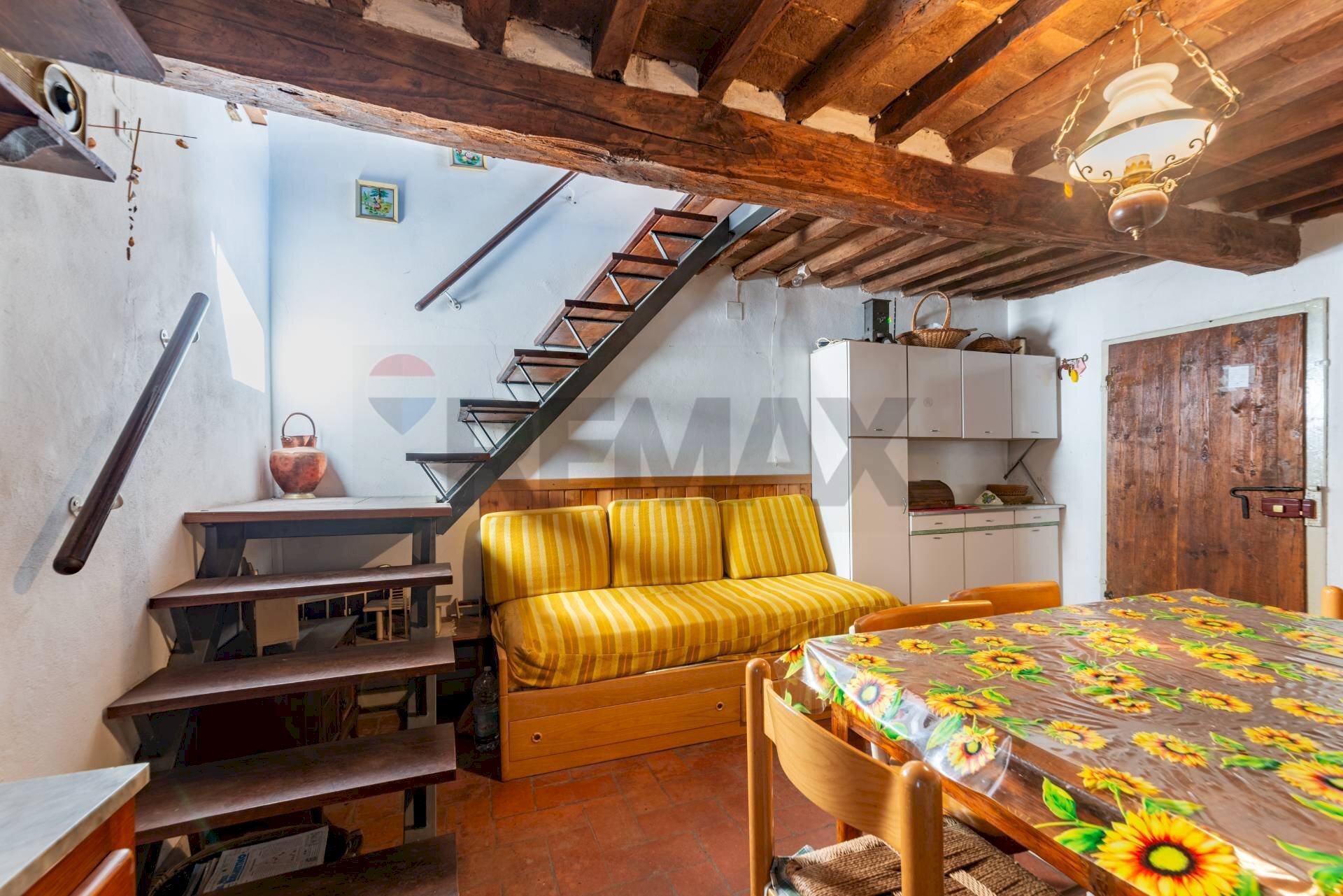 Scale - Trilocale Località il Prato
 
9, Bucine - foto 2