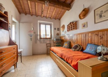 Camera / camera da letto - Trilocale Località il Prato
 
9, Bucine - foto 6