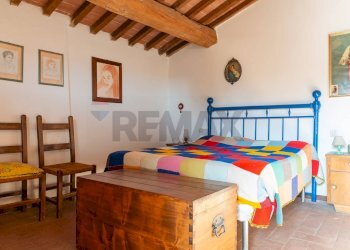 Camera / camera da letto - Trilocale Località il Prato
 
9, Bucine - foto 7