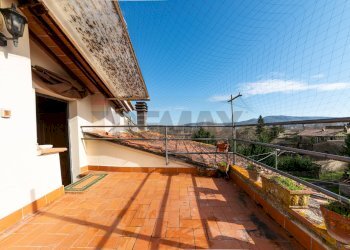 Terrazza - Trilocale Località il Prato
 
9, Bucine - foto 12