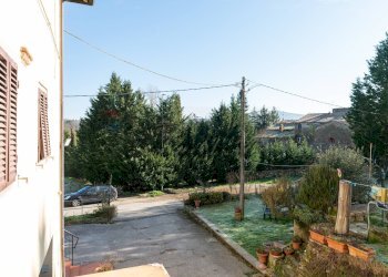 Giardino - Trilocale Località il Prato
 
9, Bucine - foto 13