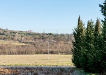 Vista delle montagne - Trilocale Località il Prato
 
9, Bucine - foto 15
