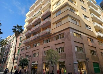 Edificio all\'aperto - Appartamento Via Fieravecchia
 
3, Salerno - foto 2