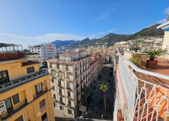 Edificio all\'aperto - Appartamento Via Fieravecchia
 
3, Salerno - foto 5