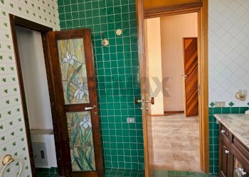 Bagno - Appartamento Via Fieravecchia
 
3, Salerno - foto 34