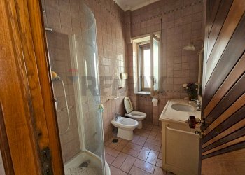 Bagno - Appartamento Via Fieravecchia
 
3, Salerno - foto 41