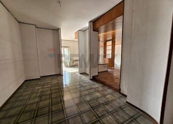 Stanza vuota - Appartamento Via Fieravecchia
 
3, Salerno - foto 59