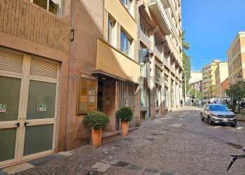 Edificio all\'aperto - Appartamento Via Fieravecchia
 
3, Salerno - foto 79