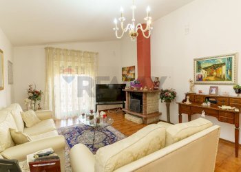 Soggiorno - Appartamento Via della Zagara
 
67, Misterbianco - foto 3