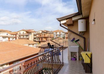 Balcone - Appartamento Via della Zagara
 
67, Misterbianco - foto 31