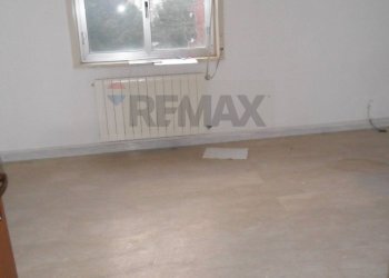 Stanza vuota - Appartamento Via Carlo Pisacane
 
18, Caltanissetta - foto 4