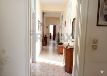 Hall / corridoio - Apartment Piombino - photo 12