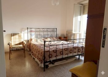 Camera / camera da letto - Apartment Piombino - photo 21