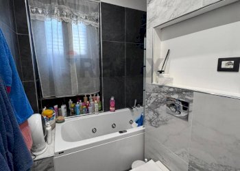 Bagno - Appartamento via giacomo serpotta
 
8, Siracusa - foto 3