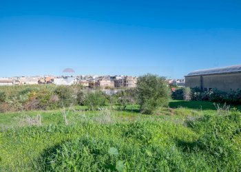 Giardino - Villa Via B.F. Spinelli
 
11, Pachino - foto 25