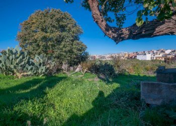 Giardino - Villa Via B.F. Spinelli
 
11, Pachino - foto 40