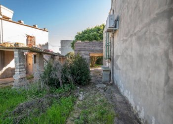 Giardino - Villa Via B.F. Spinelli
 
11, Pachino - foto 46