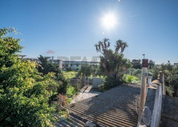 Edificio all\'aperto - Villa Via B.F. Spinelli
 
11, Pachino - foto 51