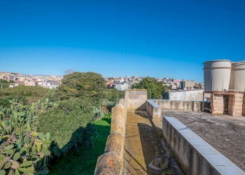 Edificio all\'aperto - Villa Via B.F. Spinelli
 
11, Pachino - foto 52