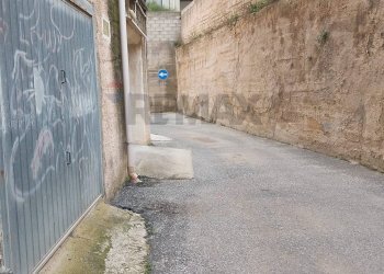 Non correlato - Box Via Alcibiade
 
58, Siracusa - foto 3