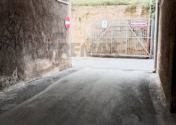 Parcheggio - Box Via Alcibiade
 
58, Siracusa - foto 7