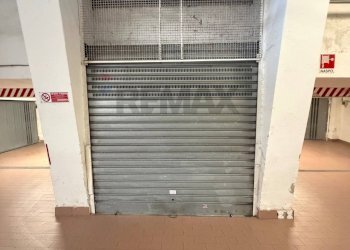 Dettagli - Box Via Ludovico Ariosto
 
18R, Savona - foto 10