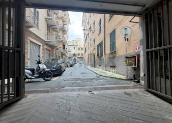 Edificio all\'aperto - Box Via Ludovico Ariosto
 
18R, Savona - foto 31