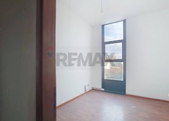 Stanza vuota - Stabile - Palazzo via Guido Rossa
 
12, Ponte San Nicolò - foto 20