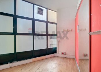 Stanza vuota - Stabile - Palazzo via Guido Rossa
 
12, Ponte San Nicolò - foto 27