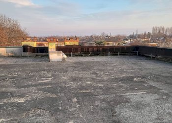 Terrazza - Stabile - Palazzo via Guido Rossa
 
12, Ponte San Nicolò - foto 45