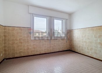 Stanza vuota - Quadrilocale Piazza Armando Diaz
 
10, Limena - foto 8