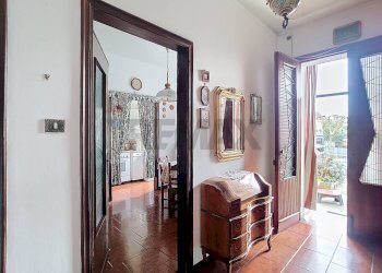 Hall / corridoio - Casa semi indipendente Via Giotto
 
6, Rubano - foto 4