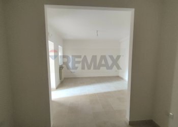 Stanza vuota - Casa semi indipendente Via Rua Cona
 
26, Caporciano - foto 6