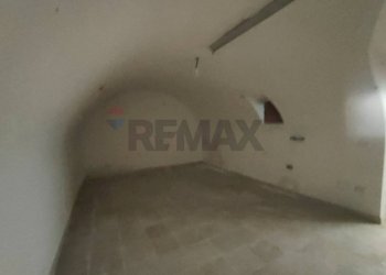 Stanza vuota - Casa semi indipendente Via Rua Cona
 
26, Caporciano - foto 22