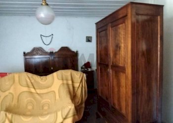 Camera / camera da letto - Casa indipendente Via Gisbenti
 
16, Valli del Pasubio - foto 7